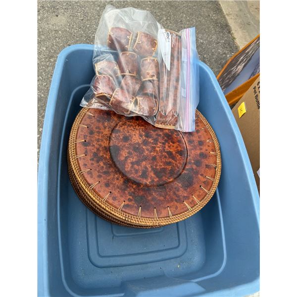 Decor and napkin holders