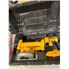 Image 1 : Dewalt tools