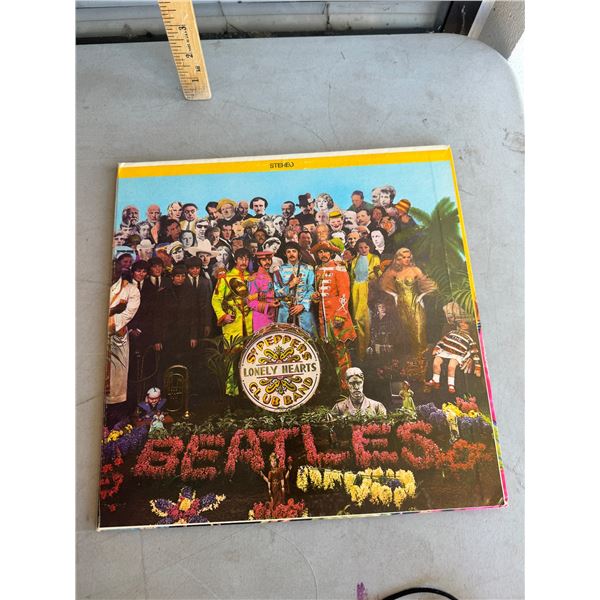 Beatles record, Sergeant peppers, club band, lonely hearts