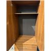 Image 2 : Armoire cabinet