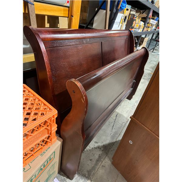 Queen Headboard footboard and rails