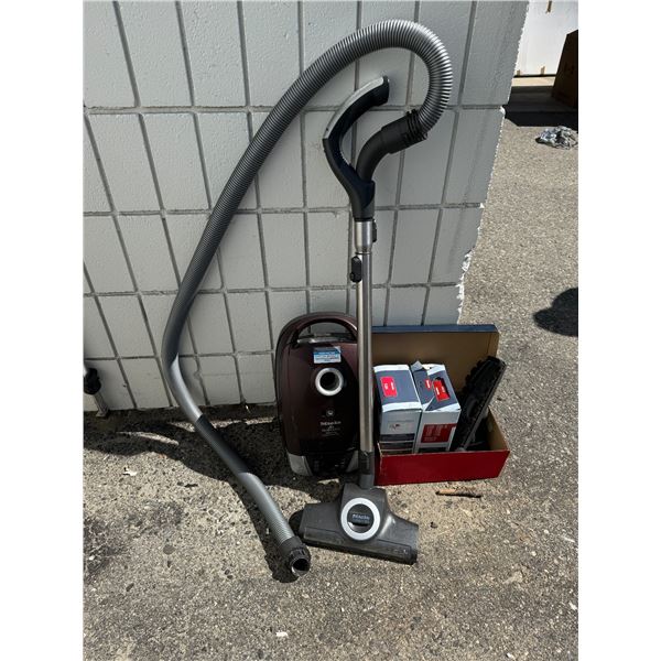 Miele vacuum