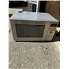 Image 1 : Panasonic microwave