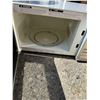 Image 2 : Panasonic microwave