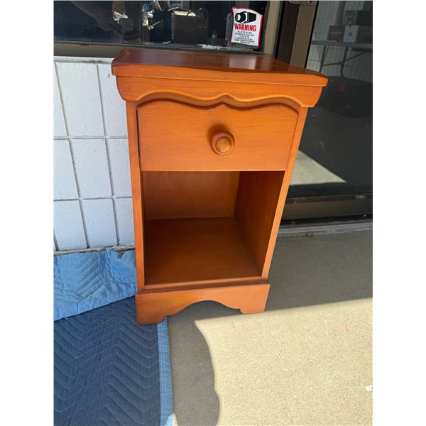 Knechtels nightstand