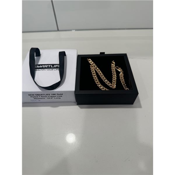 New smart life 18 K gold plated 7.5 MM Cuban Link necklace 23.5 inches long