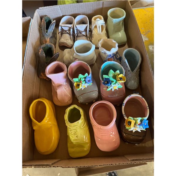 Collectible shoe decor