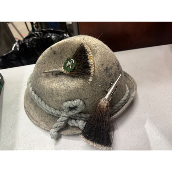 Vintage hat and pins