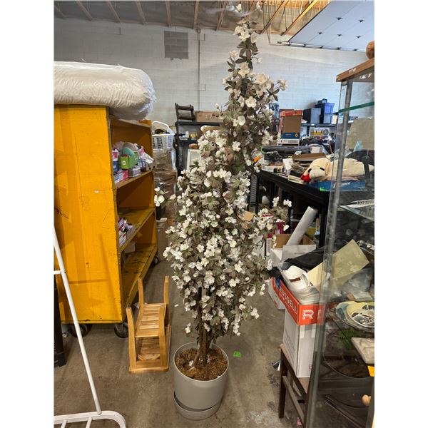 Blossom tree artificial