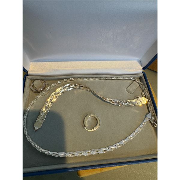 Necklace and earring stampeded Italy