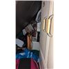 Image 5 : Storage locker contents 913 5x10