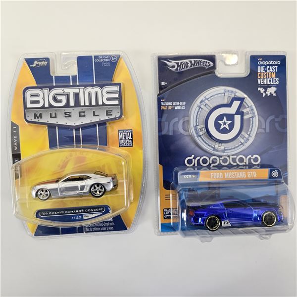 Hot Wheels Mustang and Jada Camaro
