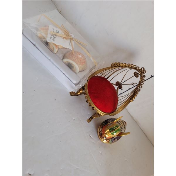 Vintage Trinket Lot | Closoinne Duck, Metal Chair Pin Cushion +