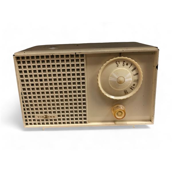 Vintage Viking Radio Ivory Finish, Model #752212