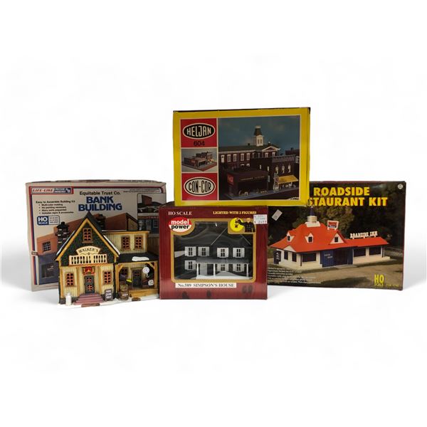 5 Vintage Ho Scale Buildings, Some In Original Box