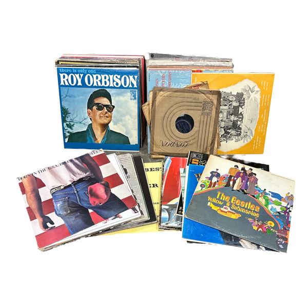 Box Of Various Records, Fleetwood Mac, Michael Jackson, Elton John, Etc..
