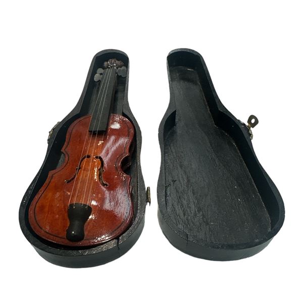 Worlds Smallest Violin In Case
