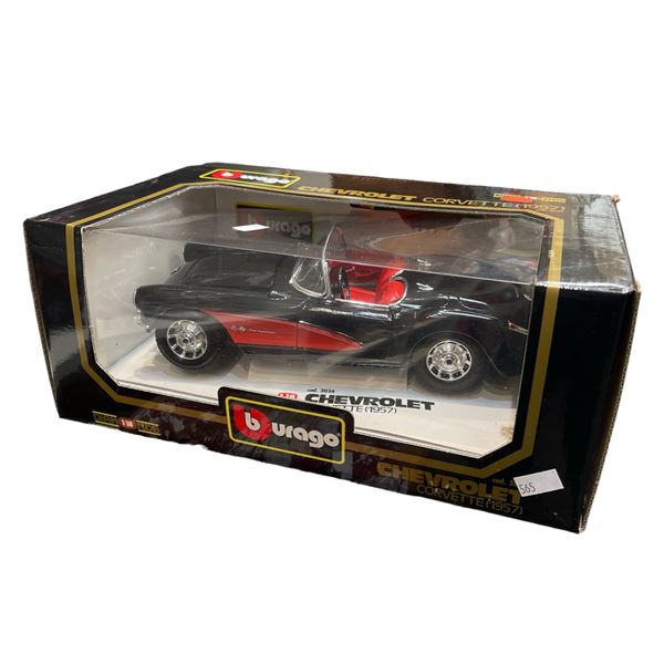 1:18 Die Cast Burago 1957 Chevrolet Corvette In Box