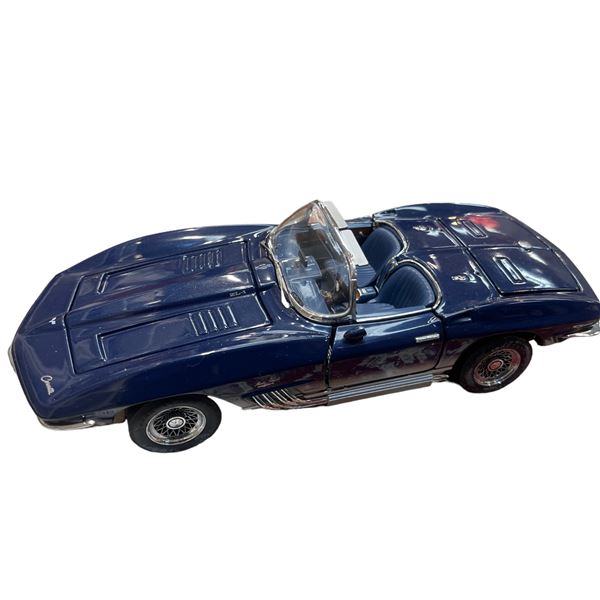 1:24 Die Cast Franklin Mint 1965 Corvette Mako Shark In Box