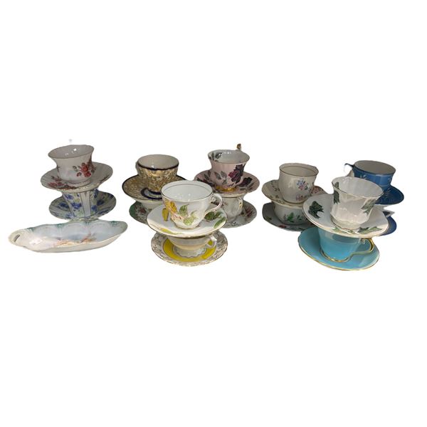 14 Teacups And Saucers With R.S Prussia Celery Dish