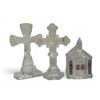 Image 1 : 3 Glass Collectibles, 2 Crosses And Church