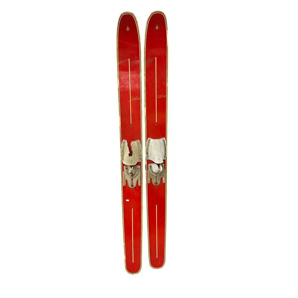 Pair Of Vintage Gresvig Dolphin Water Skis