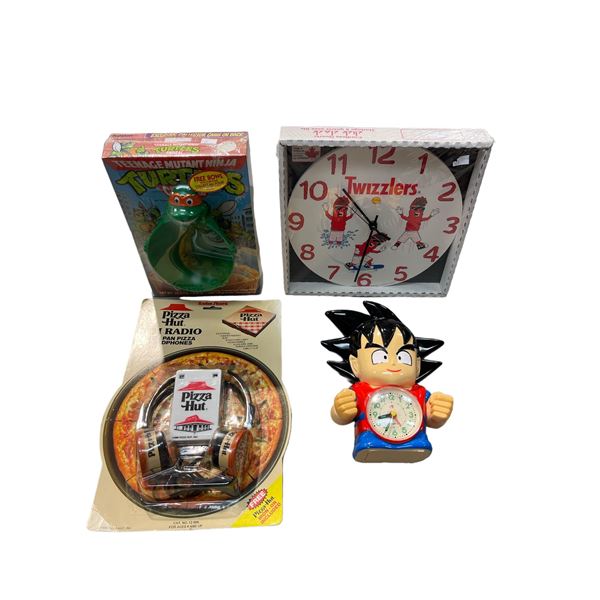 4 Collectibles, Twizzlers Clock, Pizza Hut Am Radio, Etc..