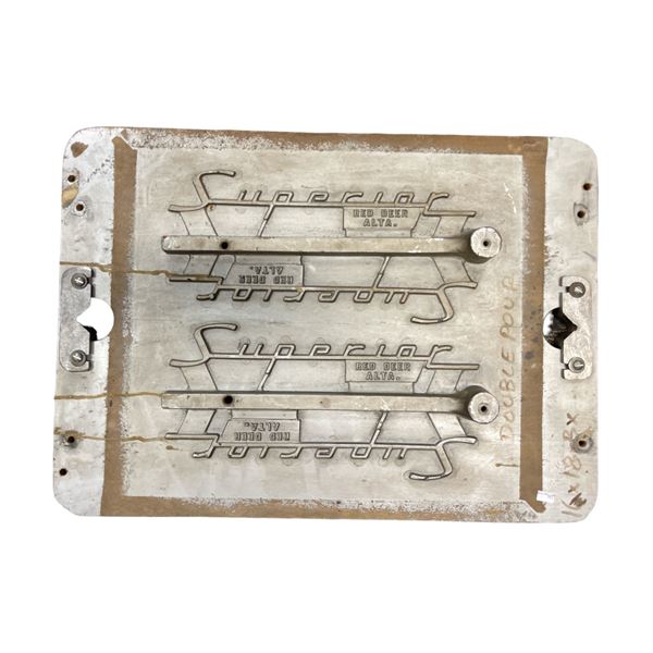 Vintage Superior Foundry Mould