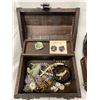 Image 2 : 2 Coffers Full Of Costume Jewelry