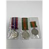 Image 1 : 3 Vintage Medals, Defense Medal, Etc..