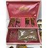 Image 2 : Jewelry Box Full Of Costume Jewelry