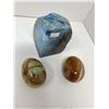Image 2 : 2 Polished Rocks, And Quartz Book End
