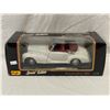 Image 1 : Maisto Die Cast 1:18 Mercedes Benz 300S In Original Box