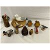Image 1 : 9 Wood And Resin Carved Birds, Seagull, Woodpecker, Ducks, Etc..