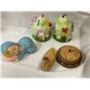 Image 3 : Box Of Collectibles, Smart Coin Sorter, View Master, Lidded Butter Dish, Ceramic Banks, Etc..