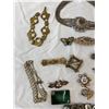 Image 2 : Assorted Antique Jewelry