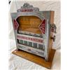 Image 2 : Vintage 5 Jacks Table Top Gambling Machine