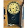 Image 2 : Arthur Pequegnat Mantel Clock