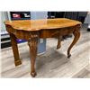 Image 2 : Early Victorian Burl Walnut Table