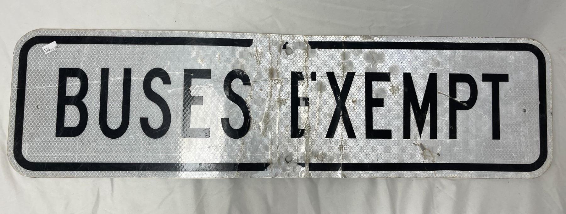 Buses Exempt Sign