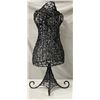 Image 3 : Table Top Wire Female Mannequin