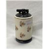 Image 1 : Vintage Ronson Lydia Porcelain Wrapped Lighter