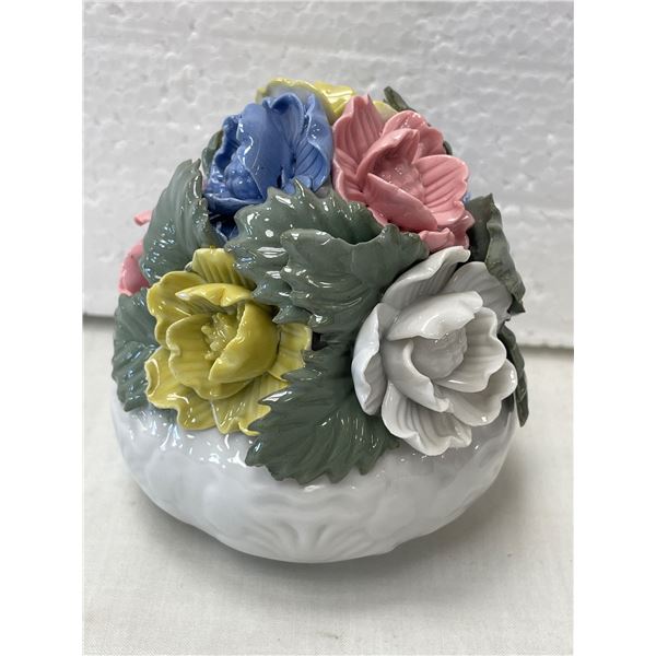 Porcelain Flower Bouquet Basket