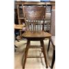 Image 2 : Vintage Carved Pressed Back Swivel Chair