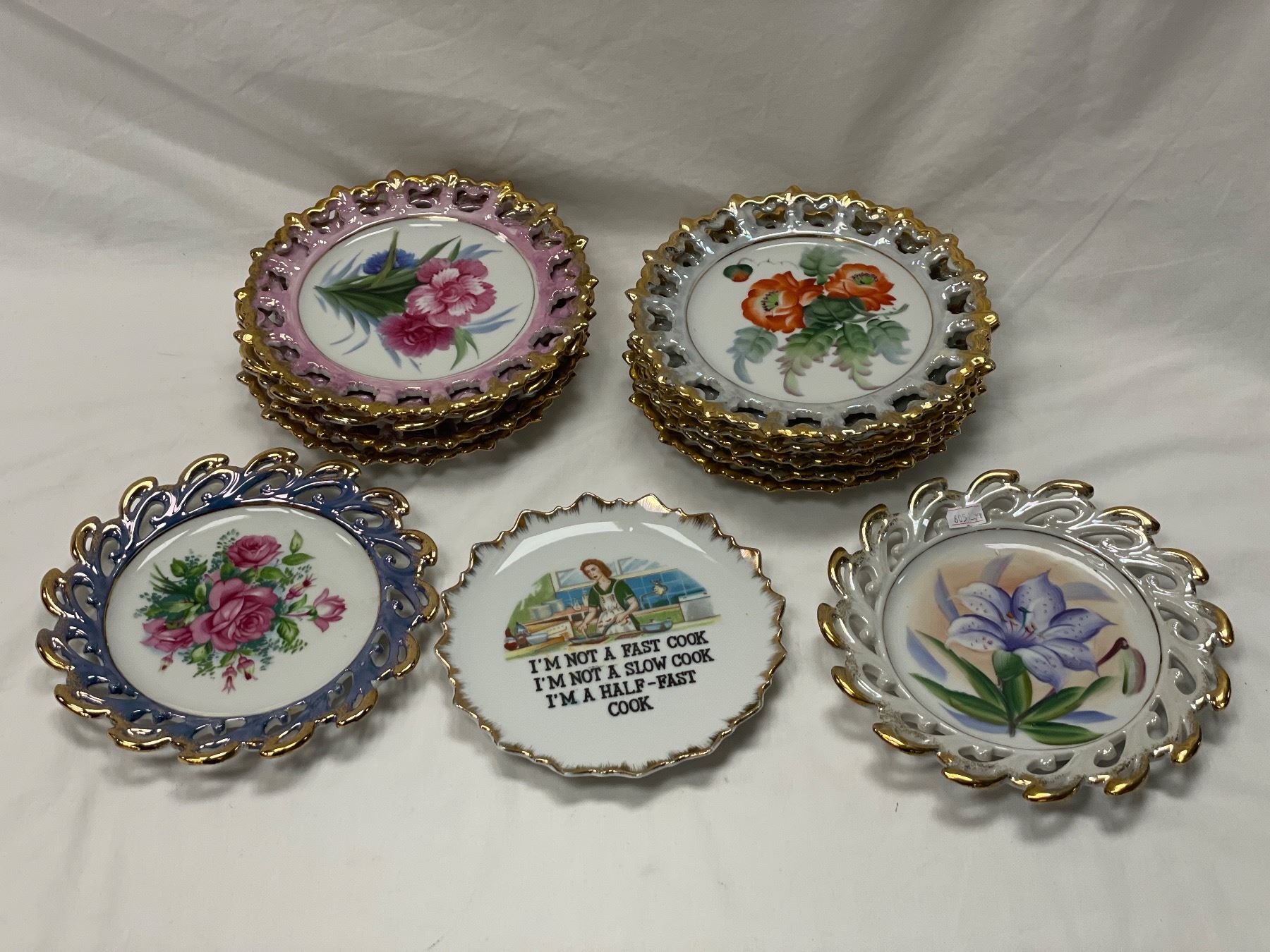 3 Plate Collection Assorted Collectors Plates - Test Site