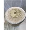 Image 2 : Embroidered Tassel Fringe Stool