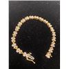 Image 2 : 10Kt Gold Bracelet With Stones