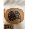 Image 4 : 3 Signed Judy Craner Studio Pottery Small Dishes With Haida Design