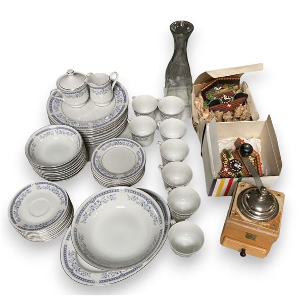 Large Group of Dynasty "LE MARQUIS" Japan China Set