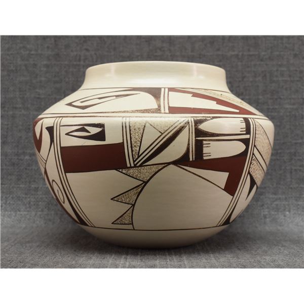 HOPI POTTERY BOWL (GRACE NAVASIE)